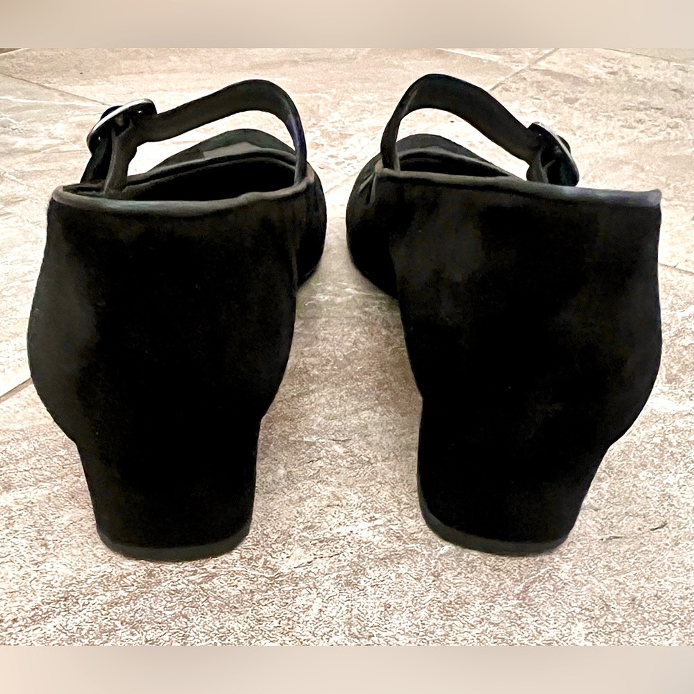 Peter Fox Black Suede Mary Jane Heels Size 8 - Picture 7 of 13